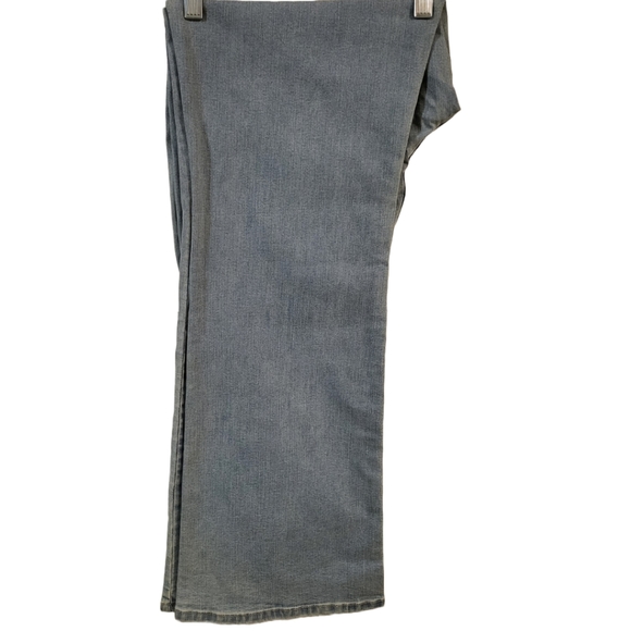 Levi Strauss Simply Maternity Bootcut NWT XL - Picture 3 of 7